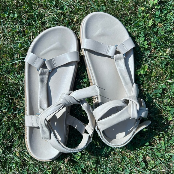 ALOHAS tied together sandal woman’s EU 41 - Picture 3 of 12